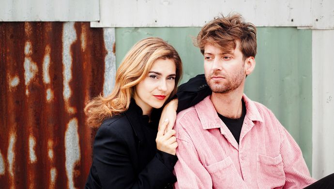 Blue Sands featuring Kasper Rietkerk | Liever in de KluiZ dan ThuiZ | 18 november 2026 | Theater de Bussel