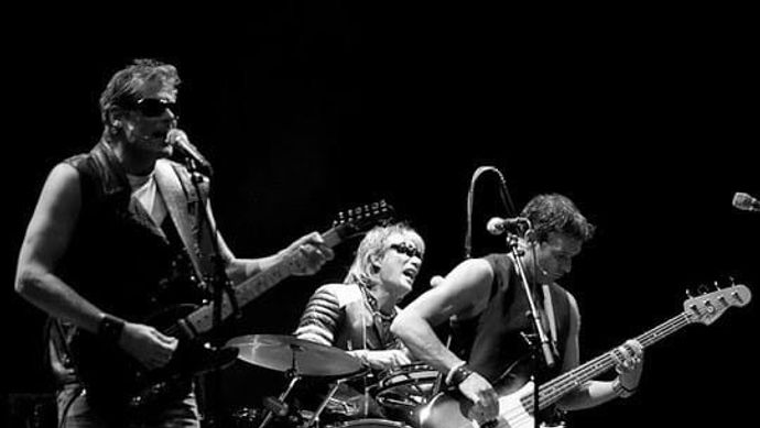Viggo Waas, Eddie B. Wahr & Kees van der Vooren | Eigenlijk | 29 mei 2027 | Theater de Bussel