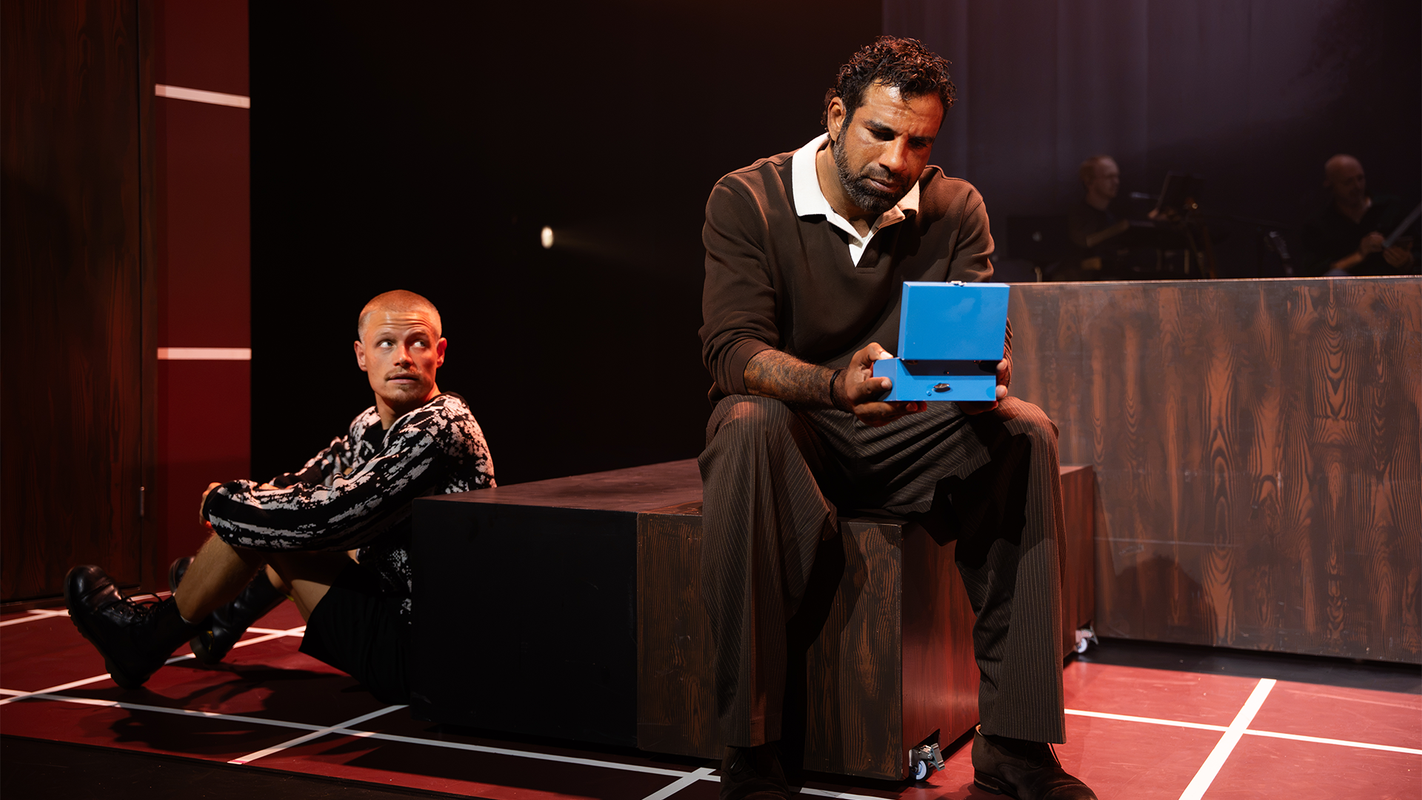 Next to Normal - Een eigentijdse pop-rockmusical met Willemijn Verkaik, Edwin Jonker e.a. | 21 november 2026 | Theater de Bussel