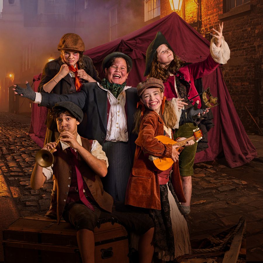 Oliver en het avontuur van de straatkinderen (8+) | Nationaal Jeugd Musical Theater | 25 april 2027 | Theater de Bussel