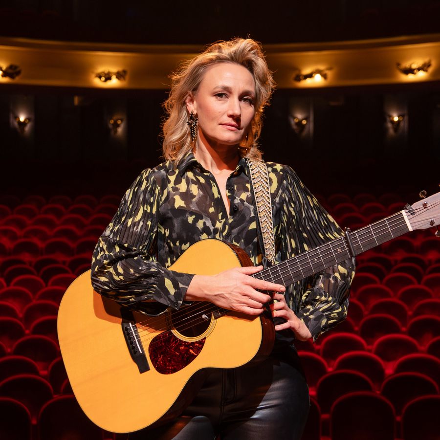 Pieternel | One Mic Only, Chapter II | 28 mei 2027 | Theater de Bussel