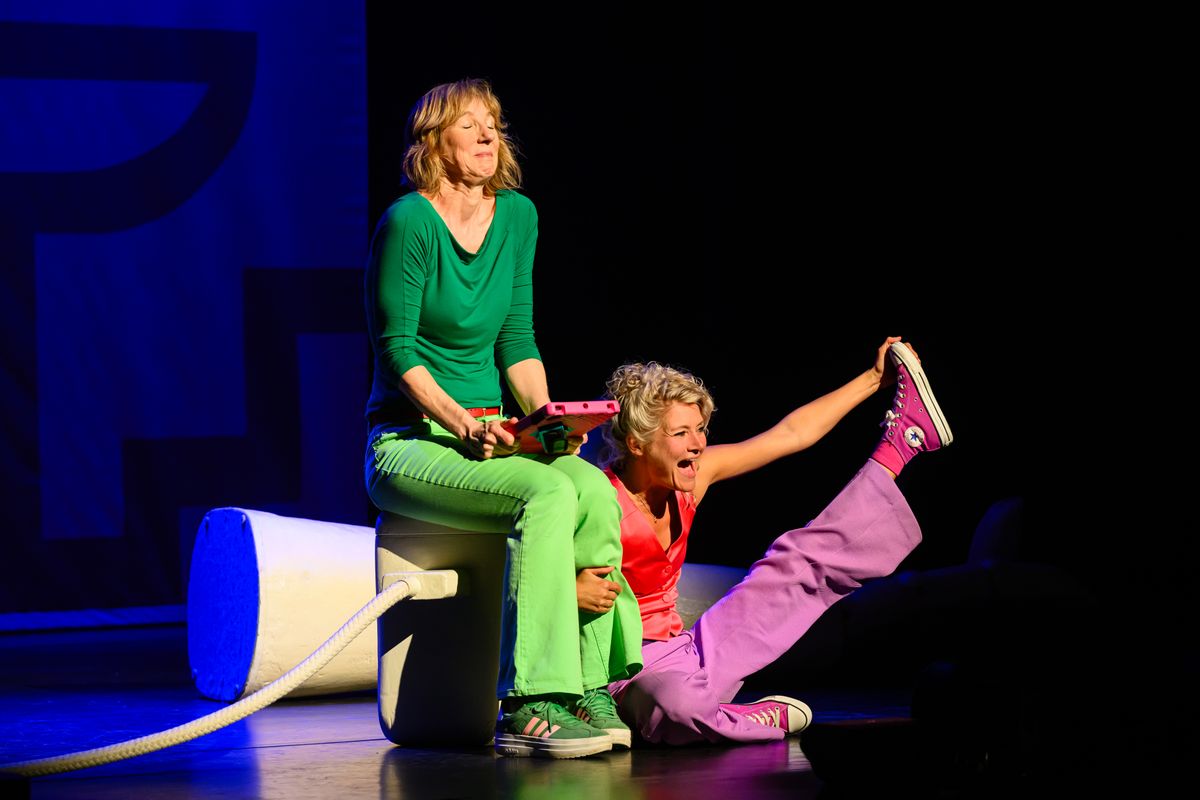 Tis Hier Geen Hotel 3 | Hanneke Drenth & Dianne Liesker | 10 maart 2027 | Theater de Bussel