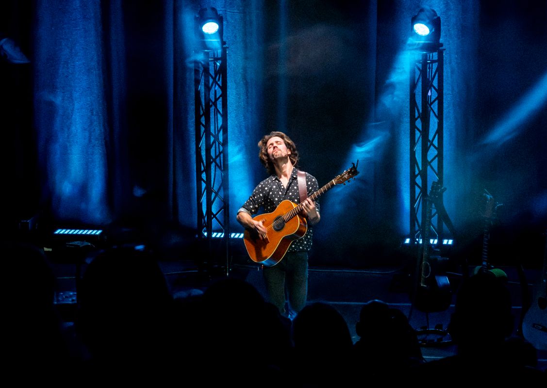 Mart HIllen | The Big Six | 26 februari 2027 | Theater de Bussel