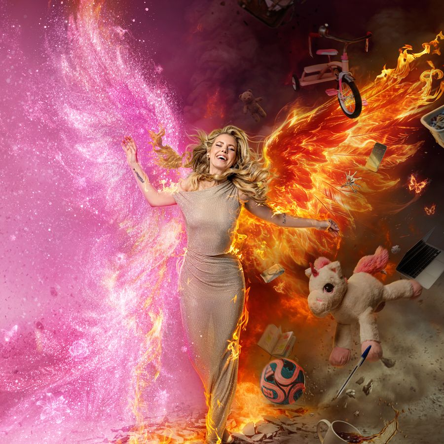 Bettine Holwerda | Laat Maar | 25 maart 2027 | Theater de Bussel