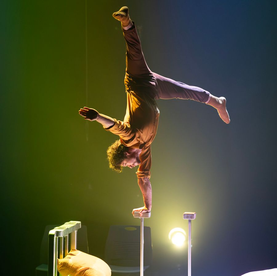 Machine de Cirque | The Theory of Everything, and Nothing | 30 maart 2027 | Theater de Bussel