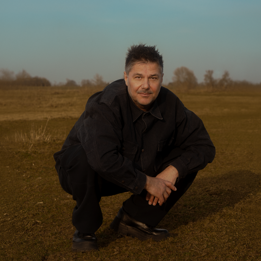 Mete Erker Trio +1 | Liever in de KluiZ dan ThuiZ | 21 april 2027 | Theater de Bussel