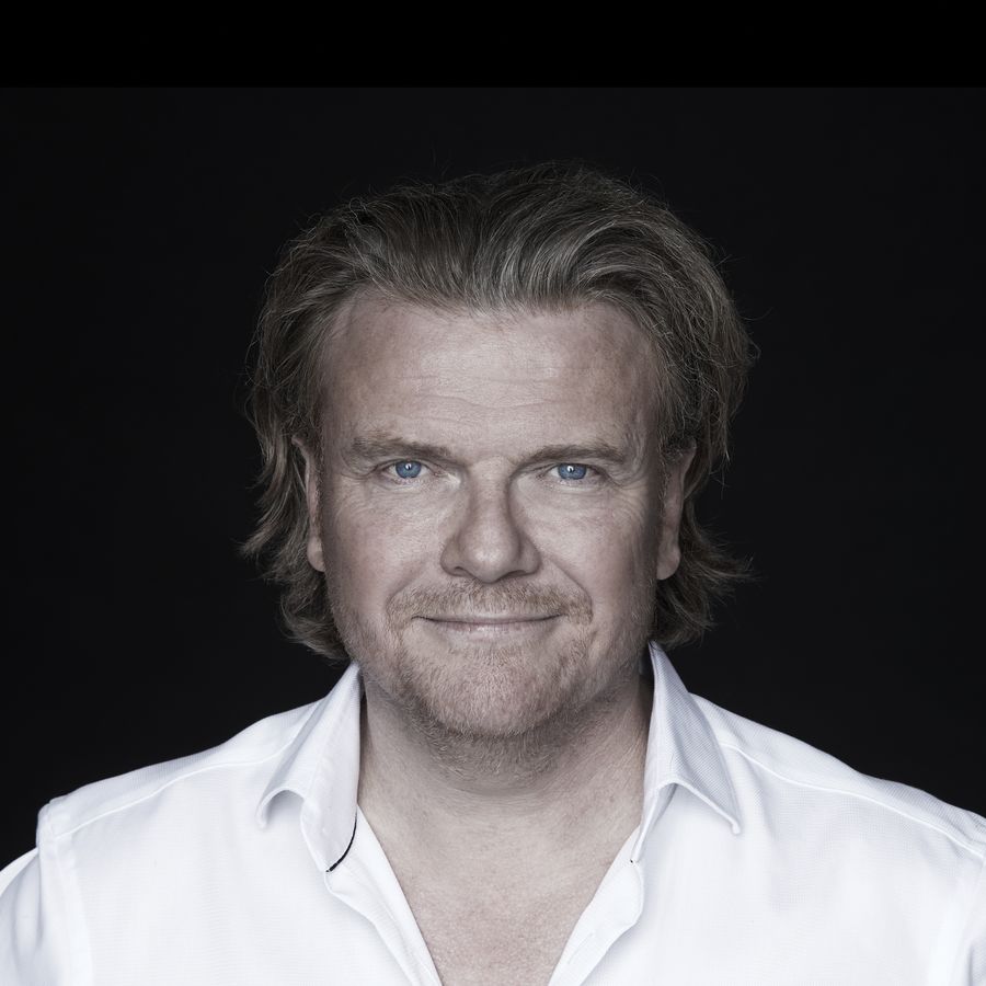 Beleef Bas Ragas met Jezus, Waarom? op 12 maart in Theater de Bussel in Oosterhout.