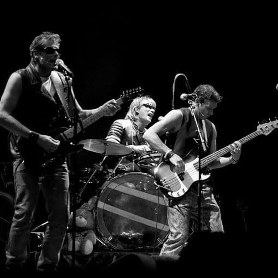 Viggo Waas, Eddie B. Wahr & Kees van der Vooren | Eigenlijk | 29 mei 2027 | Theater de Bussel